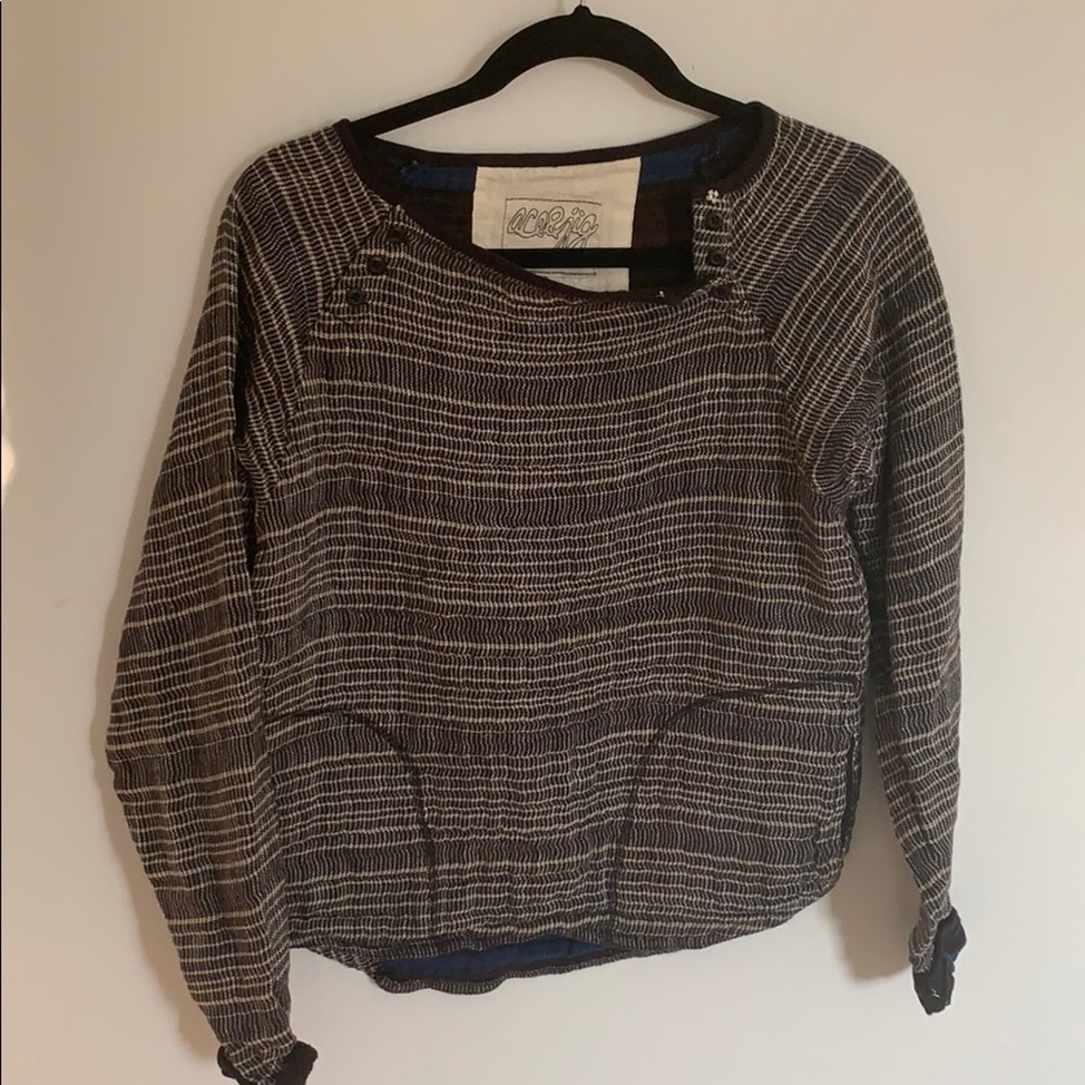 Ace&Jig top